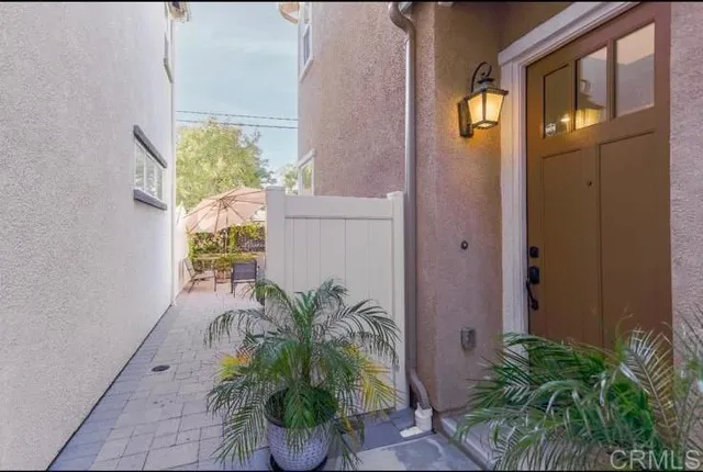 $750,000 | 12835 West Hemingway Drive, San Fernando, CA 91340