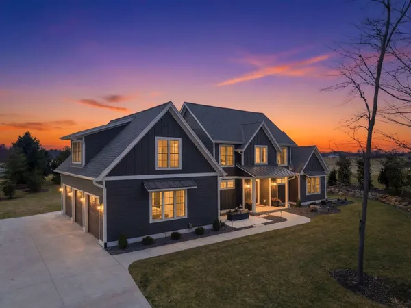 $1,299,999 | 3815 Densmore Court, Slinger, WI 53086