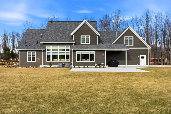 $1,299,999 | 3815 Densmore Court, Slinger, WI 53086