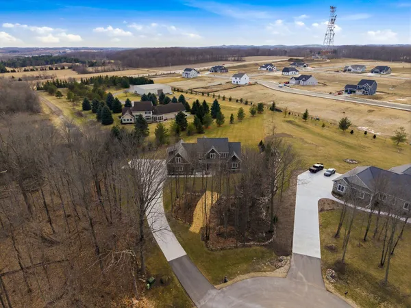 $1,299,999 | 3815 Densmore Court, Slinger, WI 53086