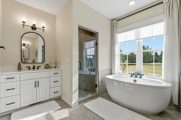 $1,299,999 | 3815 Densmore Court, Slinger, WI 53086