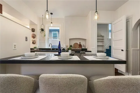 $750,000 | 5536 Bryant Street, Pittsburgh, PA 15206