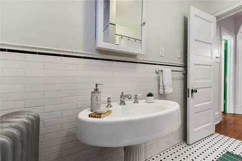 $750,000 | 5536 Bryant Street, Pittsburgh, PA 15206