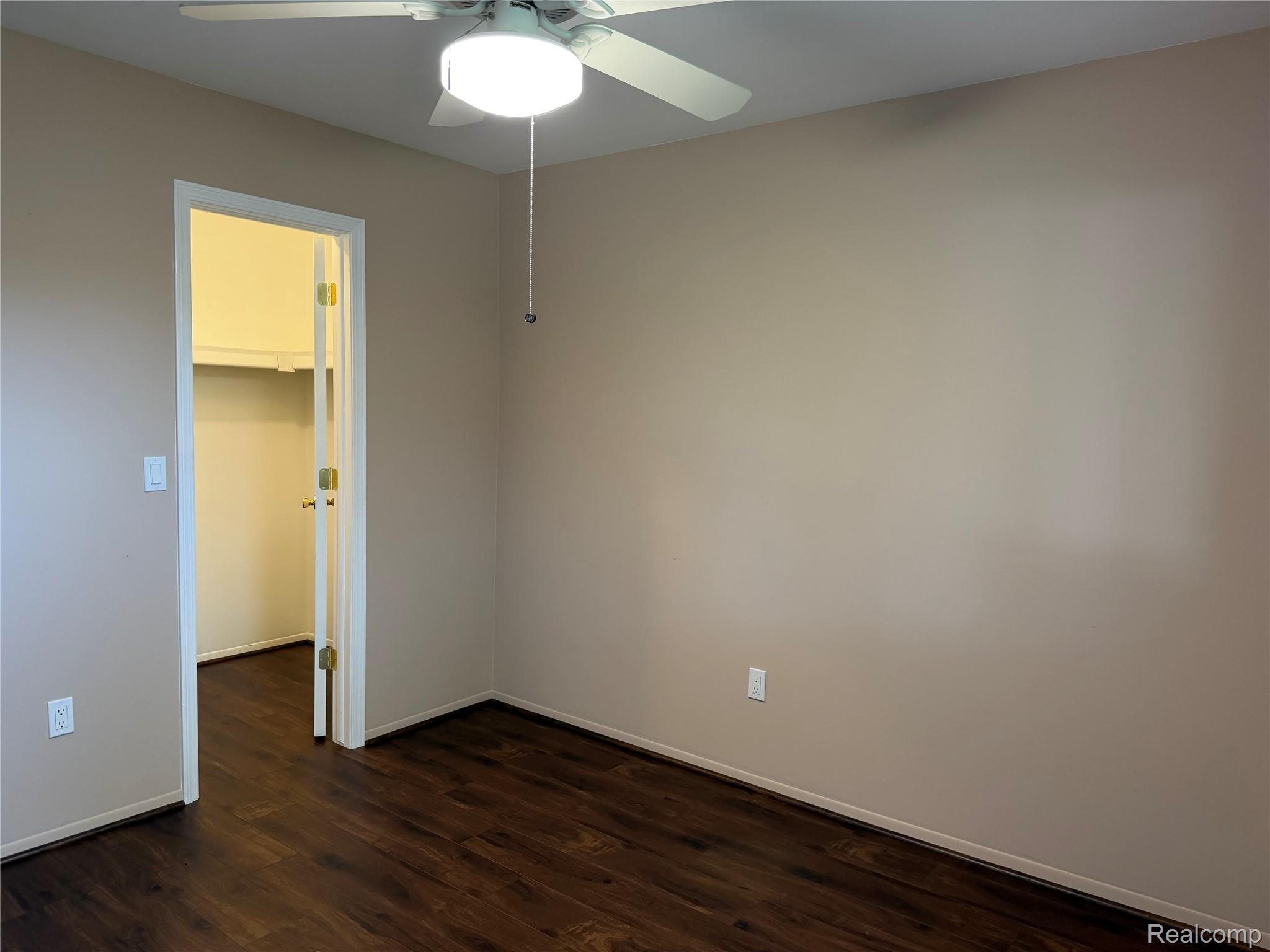 5220 West Utica Road Utica, MI 48317 - Photo 14 of 24 5220 W Utica Rd. (19).jpg