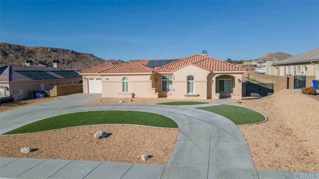 17796 Mana Road Apple Valley, CA 92307 - Photo 1 of 1