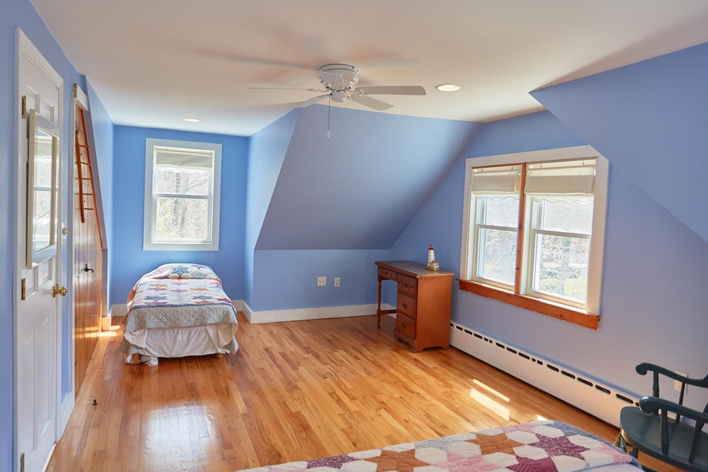 90 Pilgrim Spring Road Wellfleet, MA 02667 - Photo 20 of 25