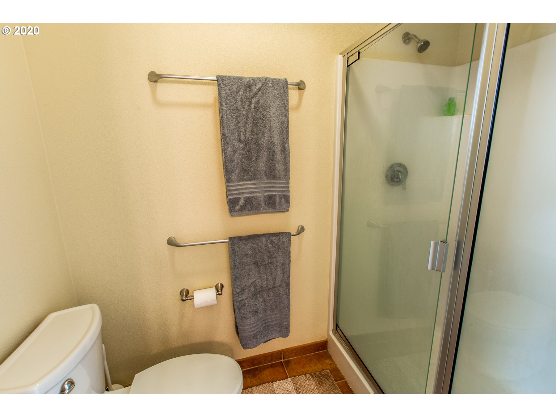 327 Rustic Place, Unit 34 Eugene, OR 97401 - Photo 20 of 23 Gallery Image 20