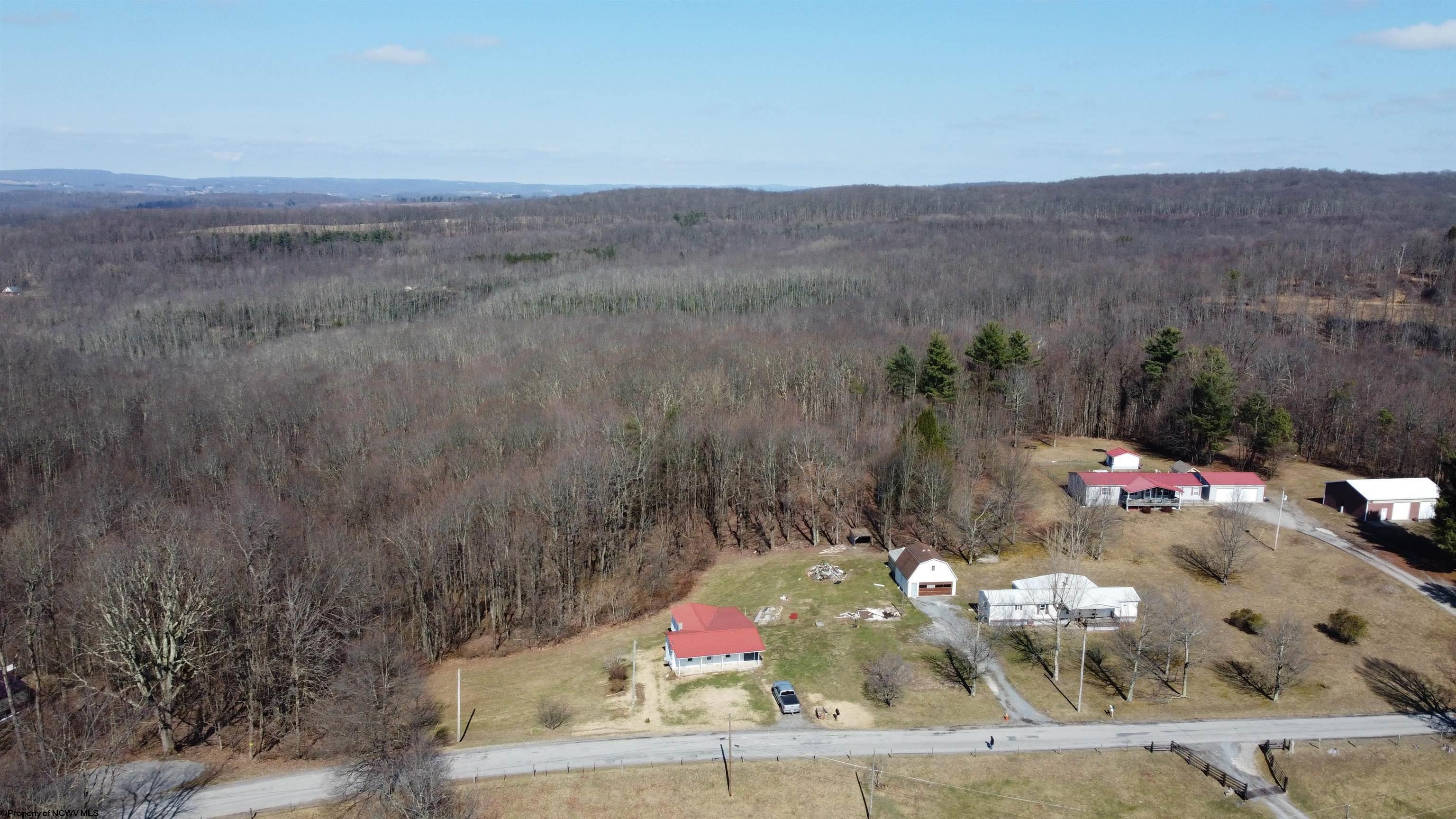3181 Irish Ridge Road Tunnelton, WV 26444 - Photo 3 of 34 Gallery Image 3