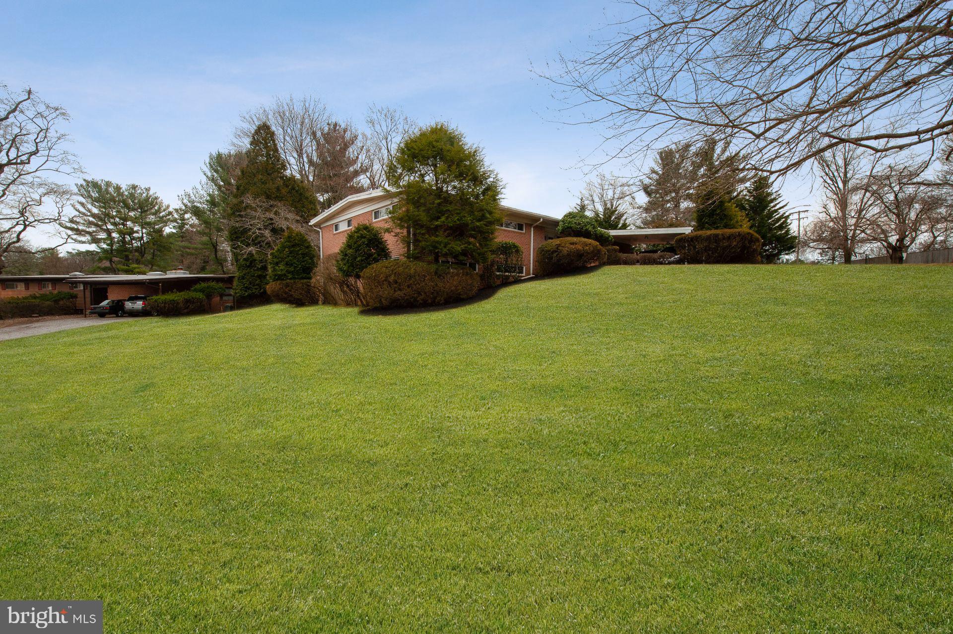 3223 Midfield Road Baltimore, MD 21208 - Photo 2 of 32 Gallery Image 2