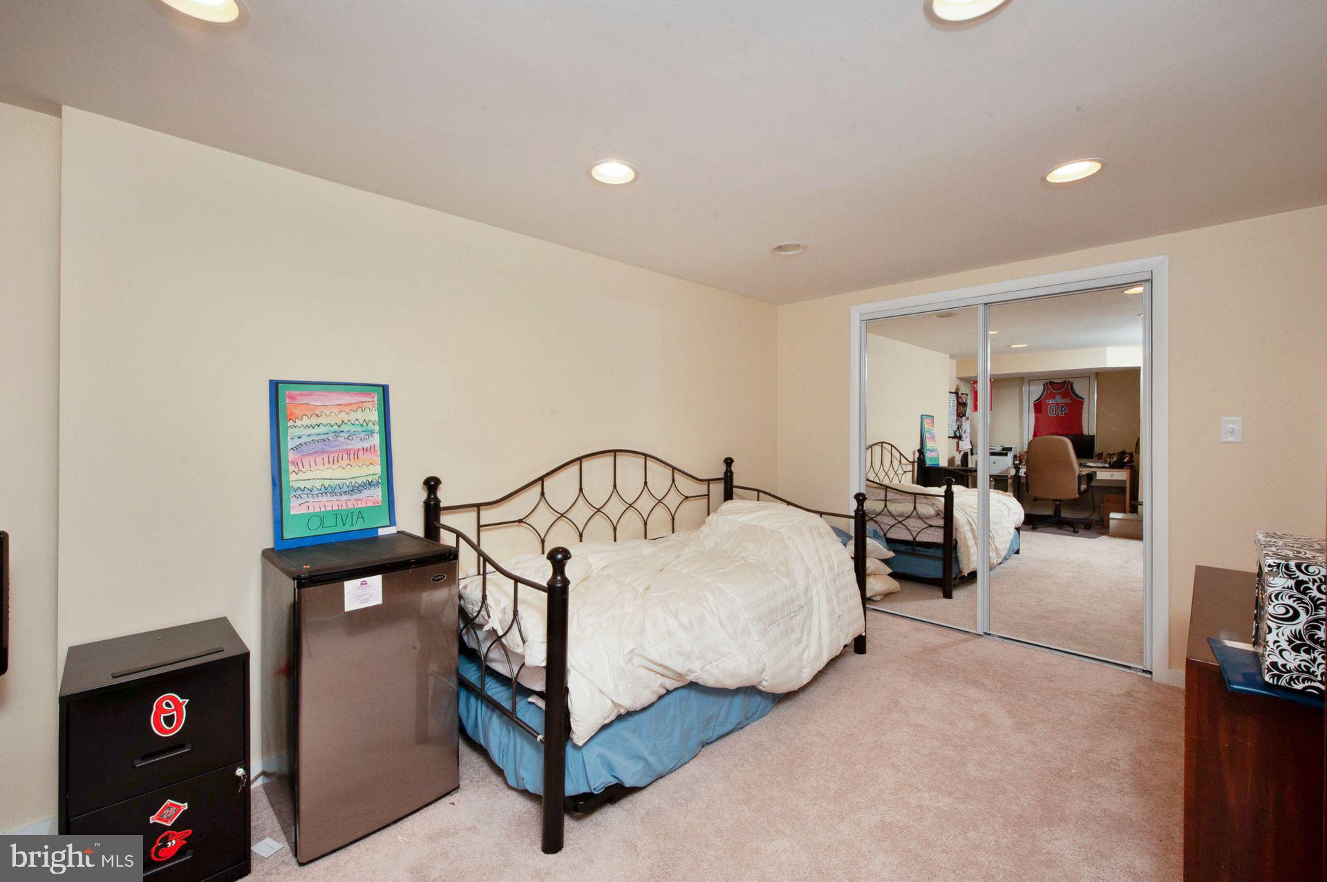 3223 Midfield Road Baltimore, MD 21208 - Photo 23 of 32 Bedroom