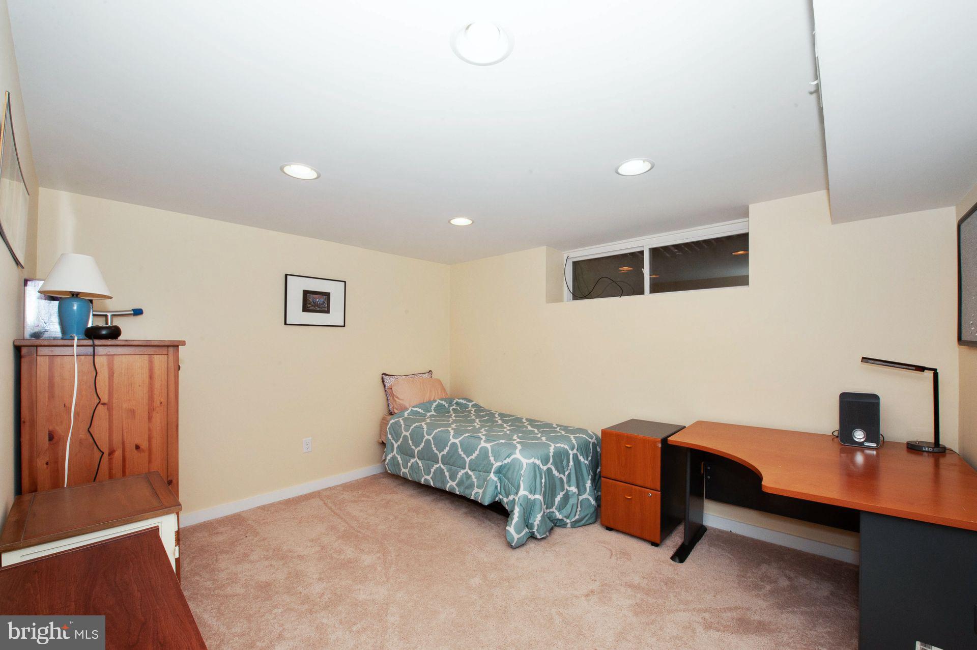 3223 Midfield Road Baltimore, MD 21208 - Photo 24 of 32 Bedroom