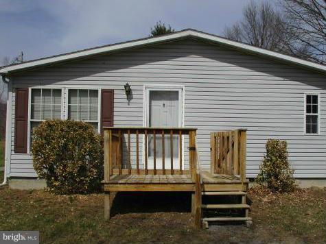 13913 Blairs Valley Road Clear Spring, MD 21722 - Photo 2 of 28 Exterior (General)