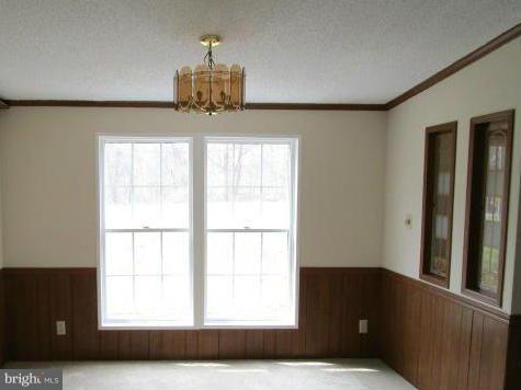 13913 Blairs Valley Road Clear Spring, MD 21722 - Photo 12 of 28 Interior (General)