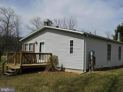13913 Blairs Valley Road Clear Spring, MD 21722 - Photo 3 of 28 Exterior (General)