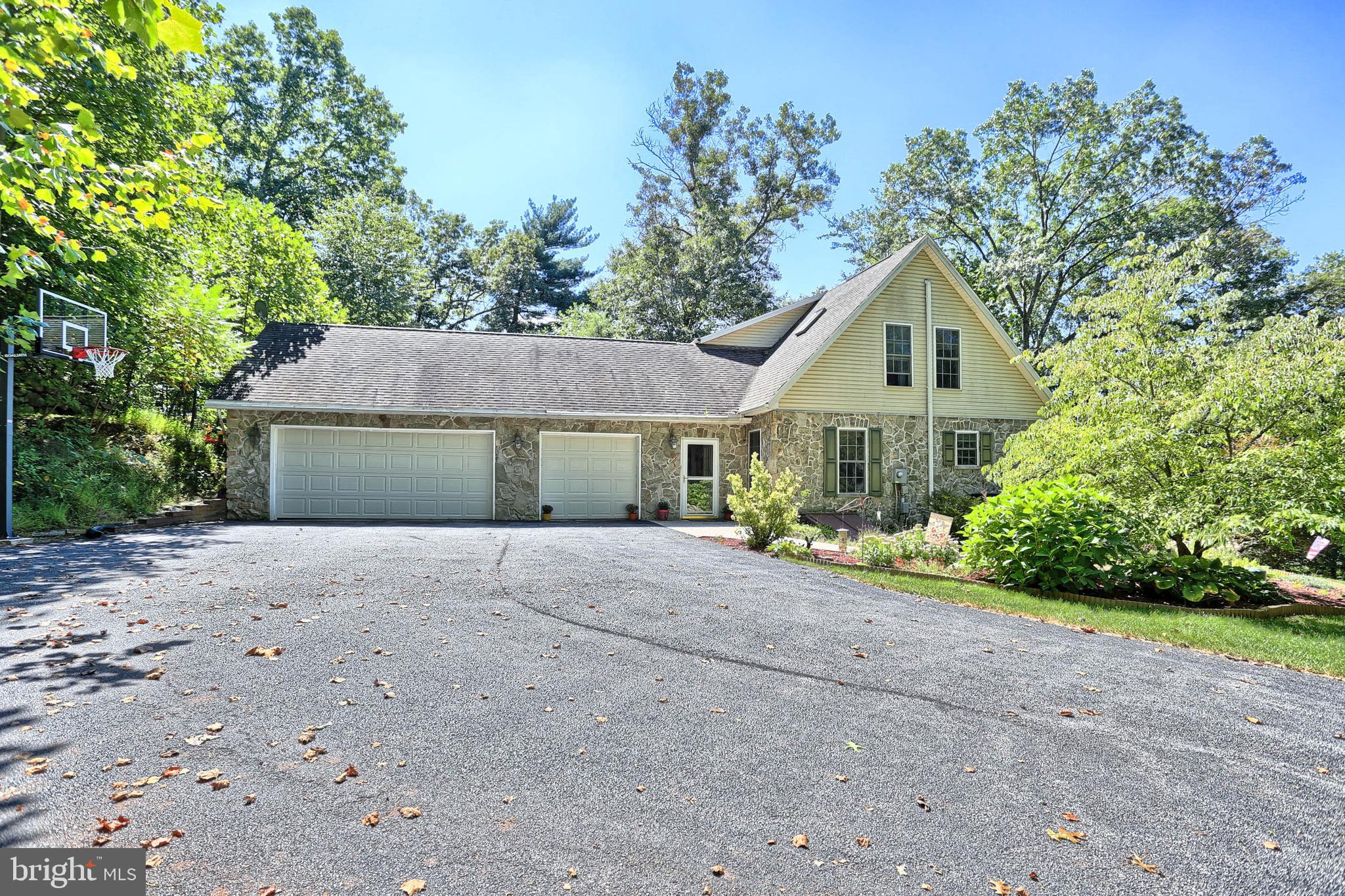 2105 Red Bank Road Dover, PA 17315 - Photo 2 of 77