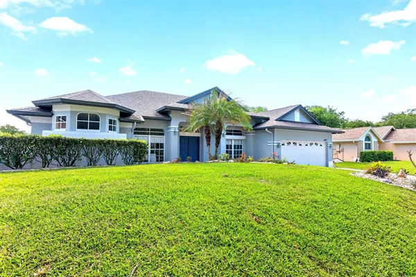 $725,000 | 1047 Willa Lake Circle, Oviedo, FL 32765
