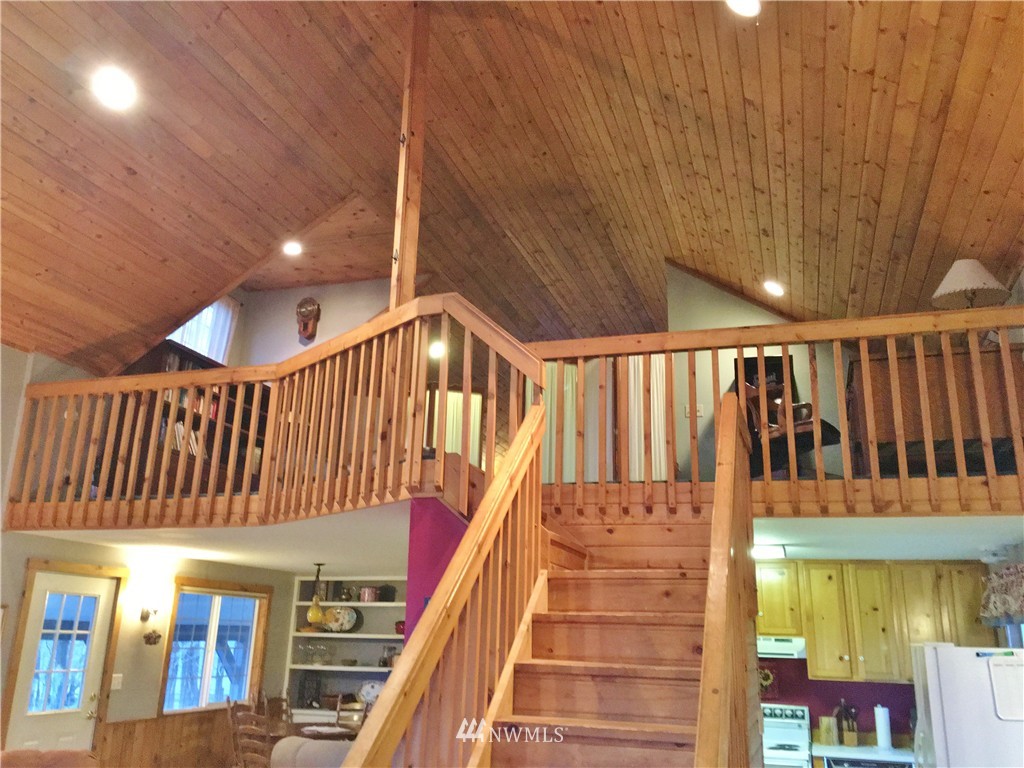 6201 Robbins Road Ellensburg, WA 98926 - Photo 4 of 21 Gallery Image 4