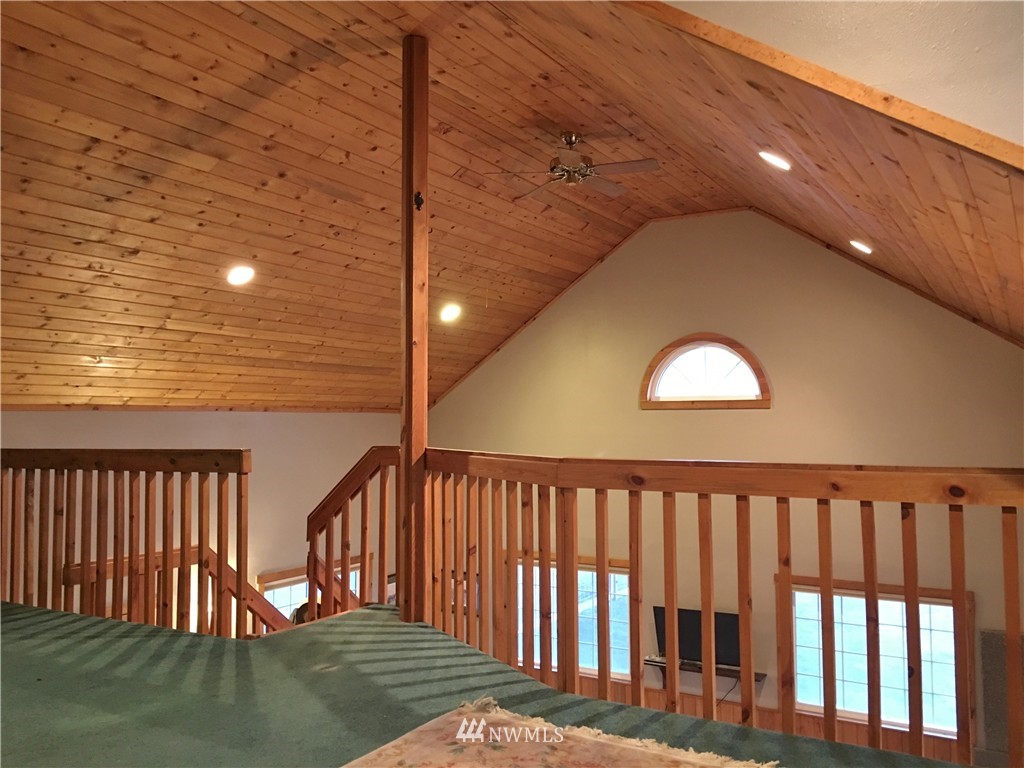 6201 Robbins Road Ellensburg, WA 98926 - Photo 5 of 21 Gallery Image 5
