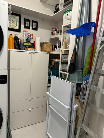 $4,800 | 301 Altara Avenue, Unit 207, Coral Gables, FL 33146