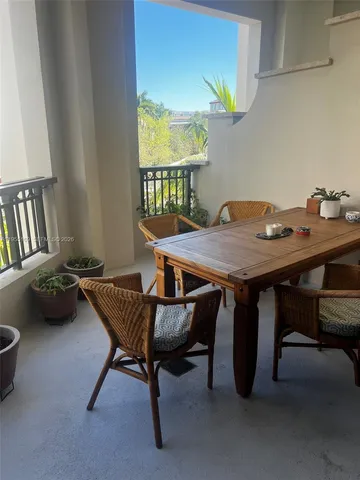 $4,800 | 301 Altara Avenue, Unit 207, Coral Gables, FL 33146