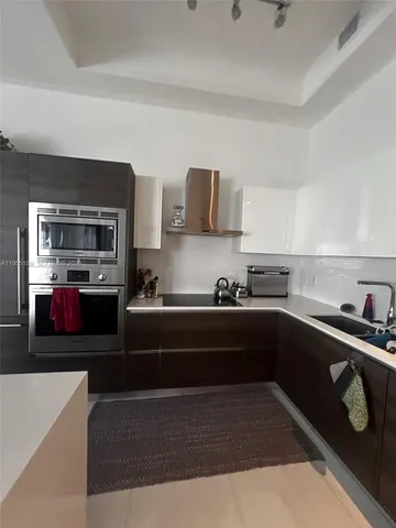 $4,800 | 301 Altara Avenue, Unit 207, Coral Gables, FL 33146