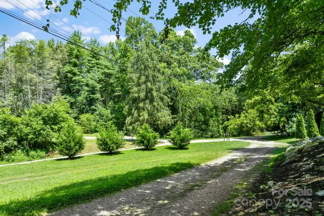 a view of a golf course
