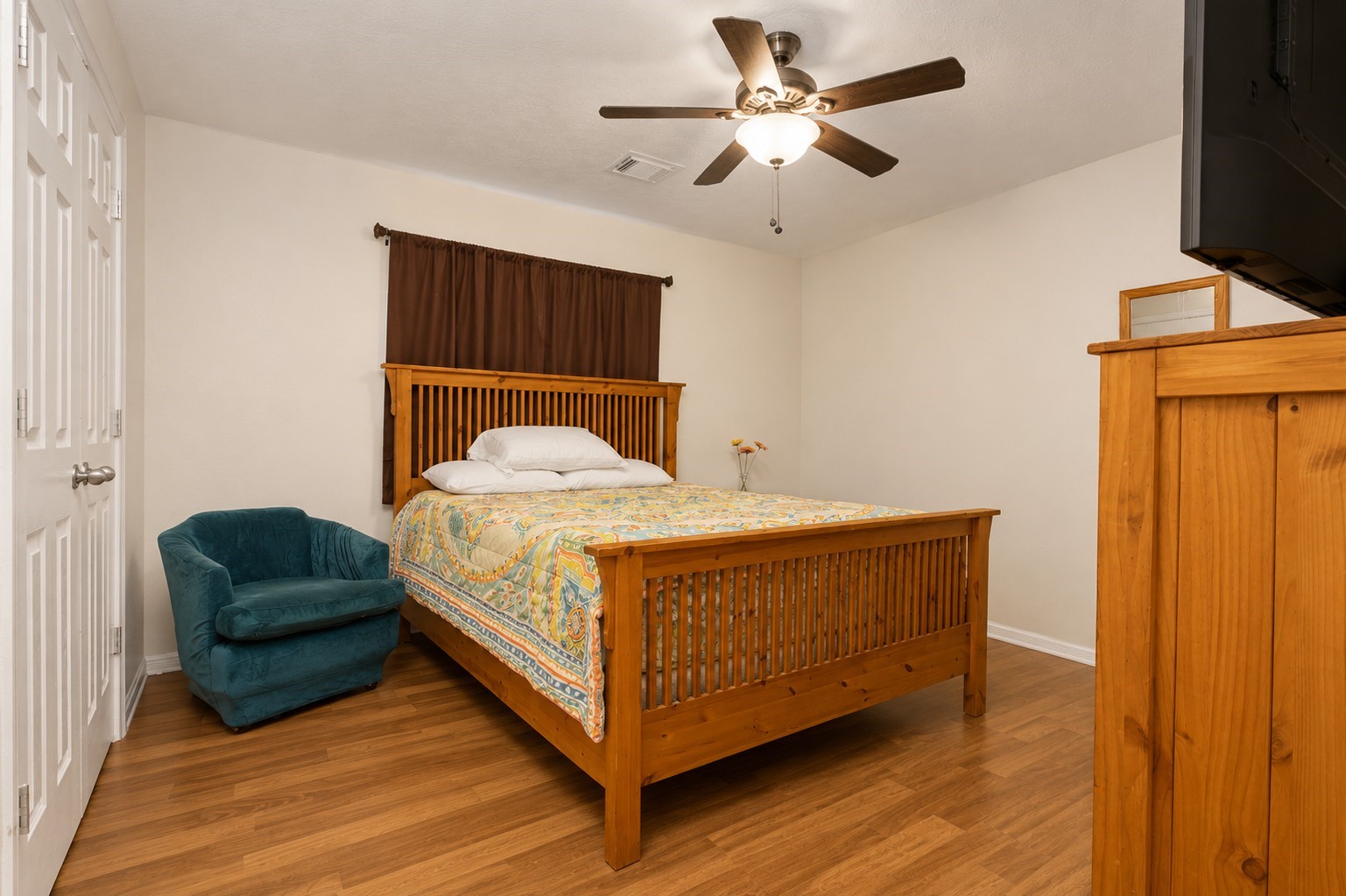 6702 Northridge Trace Lane Spring, TX 77379 - Photo 36 of 48 A.I. Generated Color Swap