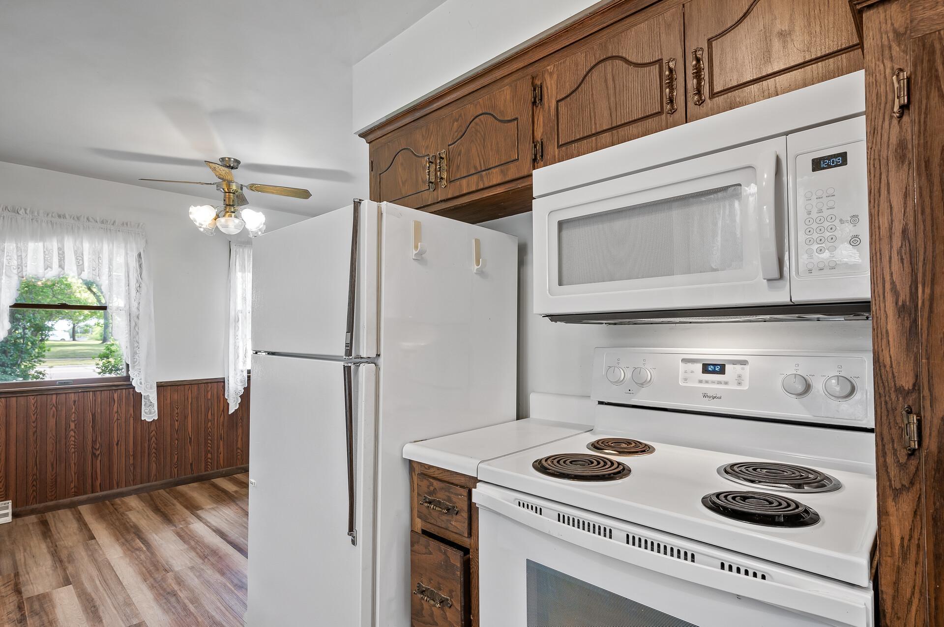 812 Hamel Road Medina, MN 55340 - Photo 13 of 41 Gallery Image 13