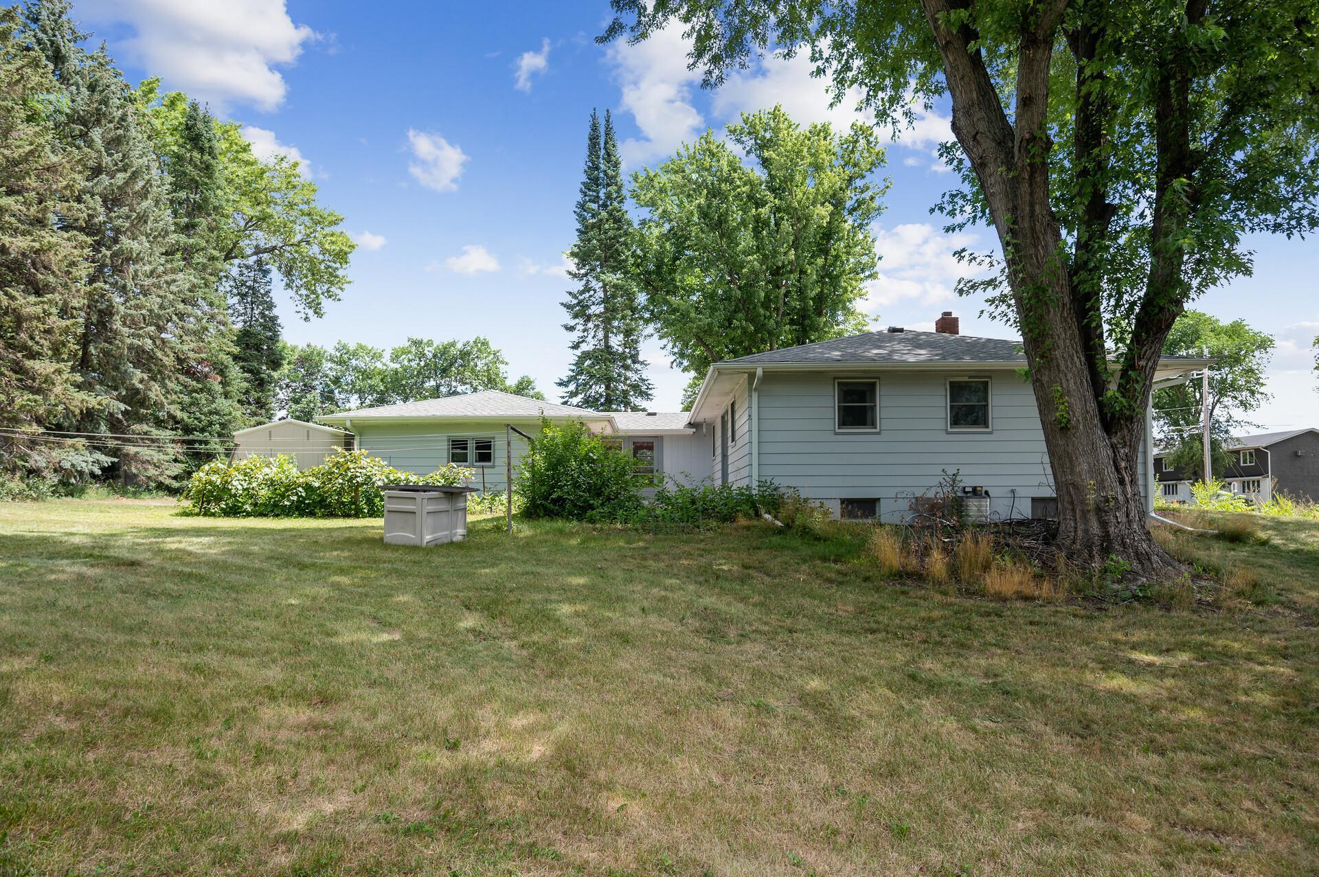 812 Hamel Road Medina, MN 55340 - Photo 31 of 41 Gallery Image 31