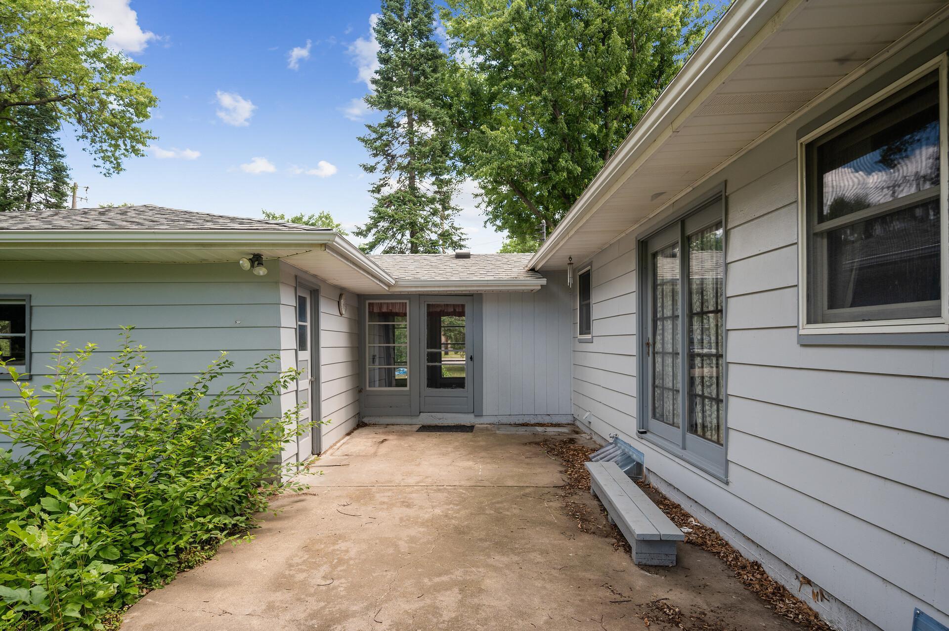 812 Hamel Road Medina, MN 55340 - Photo 34 of 41 Gallery Image 34