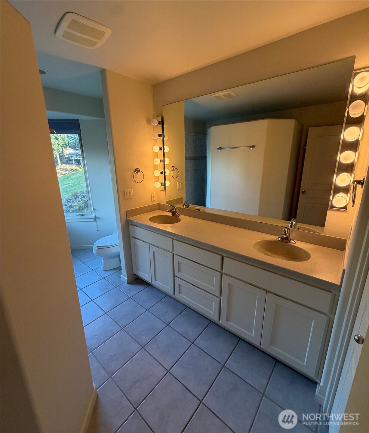 152 Dunsmuir Road Port Ludlow, WA 98365 - Photo 6 of 16 Gallery Image 6