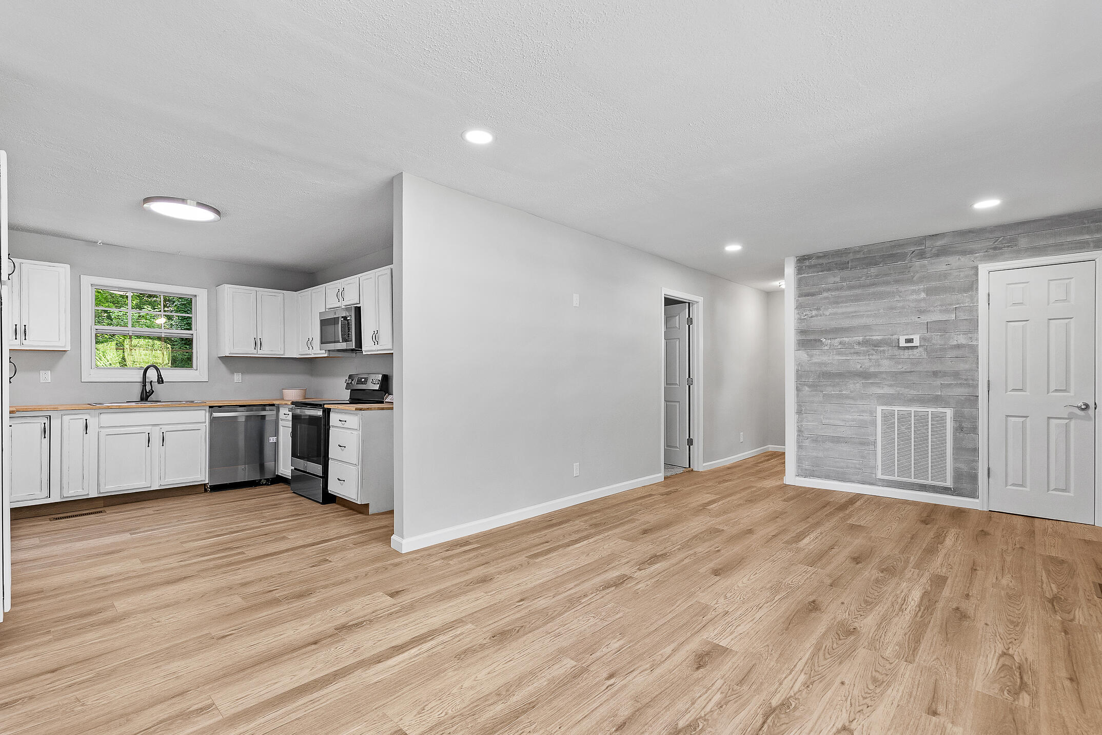522 Lullwater Road Chattanooga, TN 37405 - Photo 14 of 26 Lullwater-16