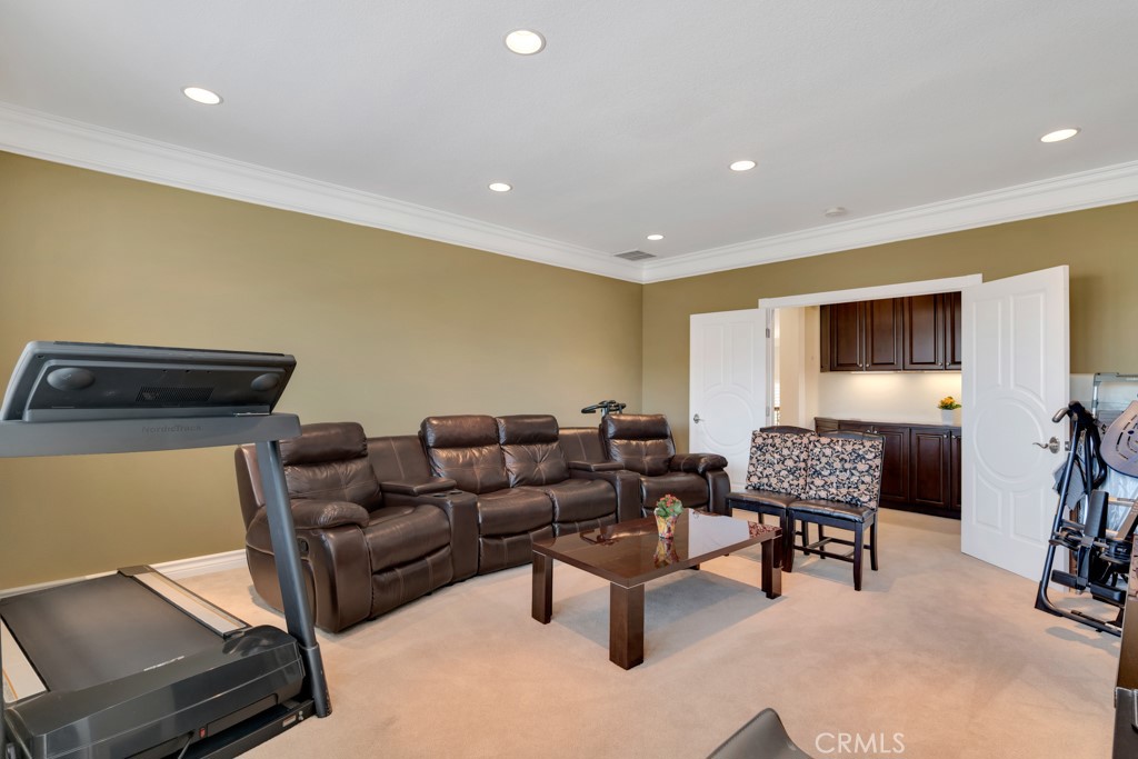 20333 Vía Cellini Porter Ranch, CA 91326 - Photo 38 of 66