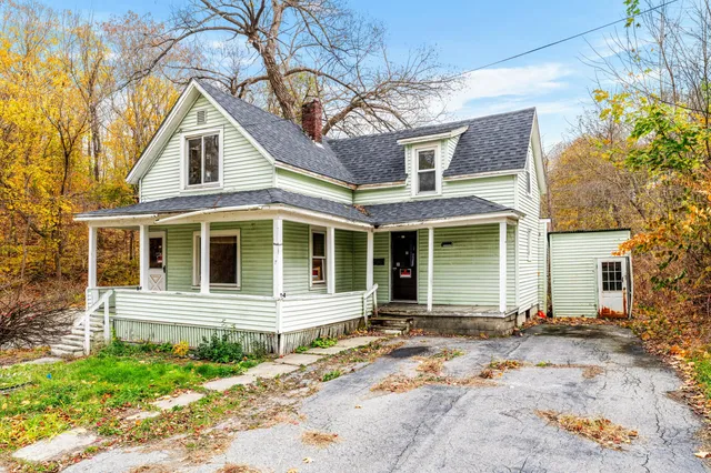 $70,000 | 7 Valley Street, Augusta, ME 04330