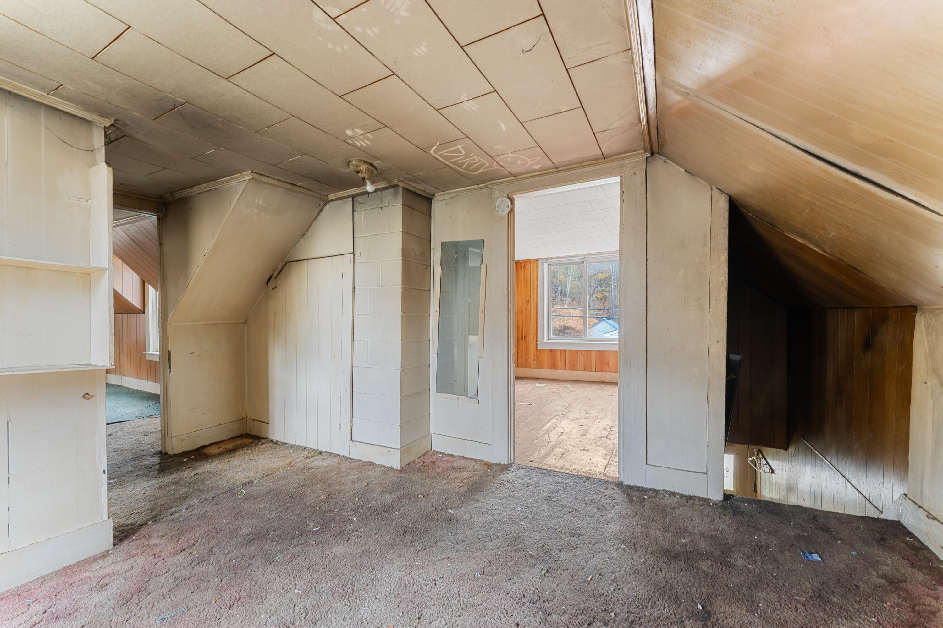 7 Valley Street Augusta, ME 04330 - Photo 11 of 24 DSC08027