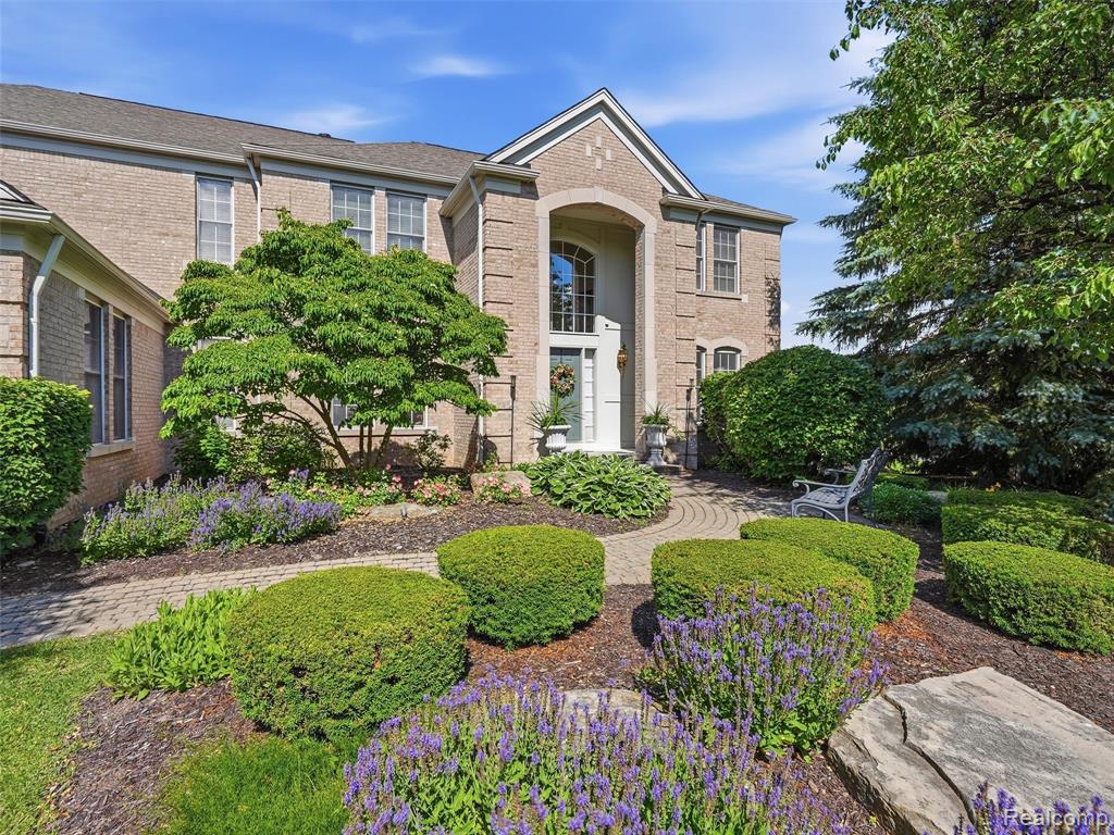 5631 Skye Court Rochester, MI 48306 - Photo 4 of 67