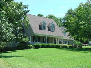 1105 Lone Oak Road Johnson City, TN 37604 - Photo 3 of 24 Photo 3