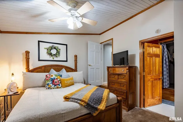 $165,000 | 522 North Division Street, Carterville, IL 62918