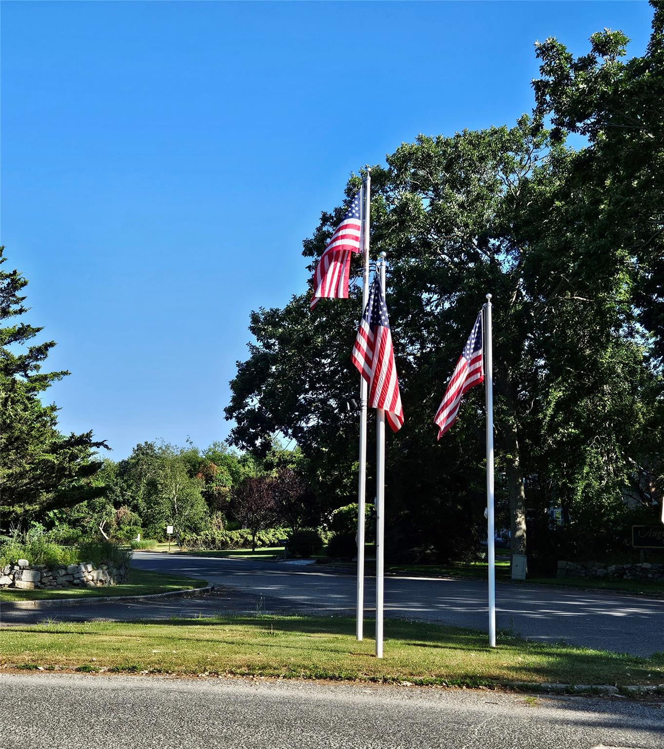 3650 Bay Shore Road Greenport, NY 11944 - Photo 11 of 30 At The Beautiful Flag Display Bear Left In To The Community