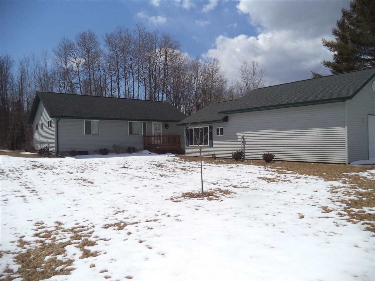 8865 Rose City Road Hale, MI 48739 - Photo 4 of 30 1844720-3.JPG