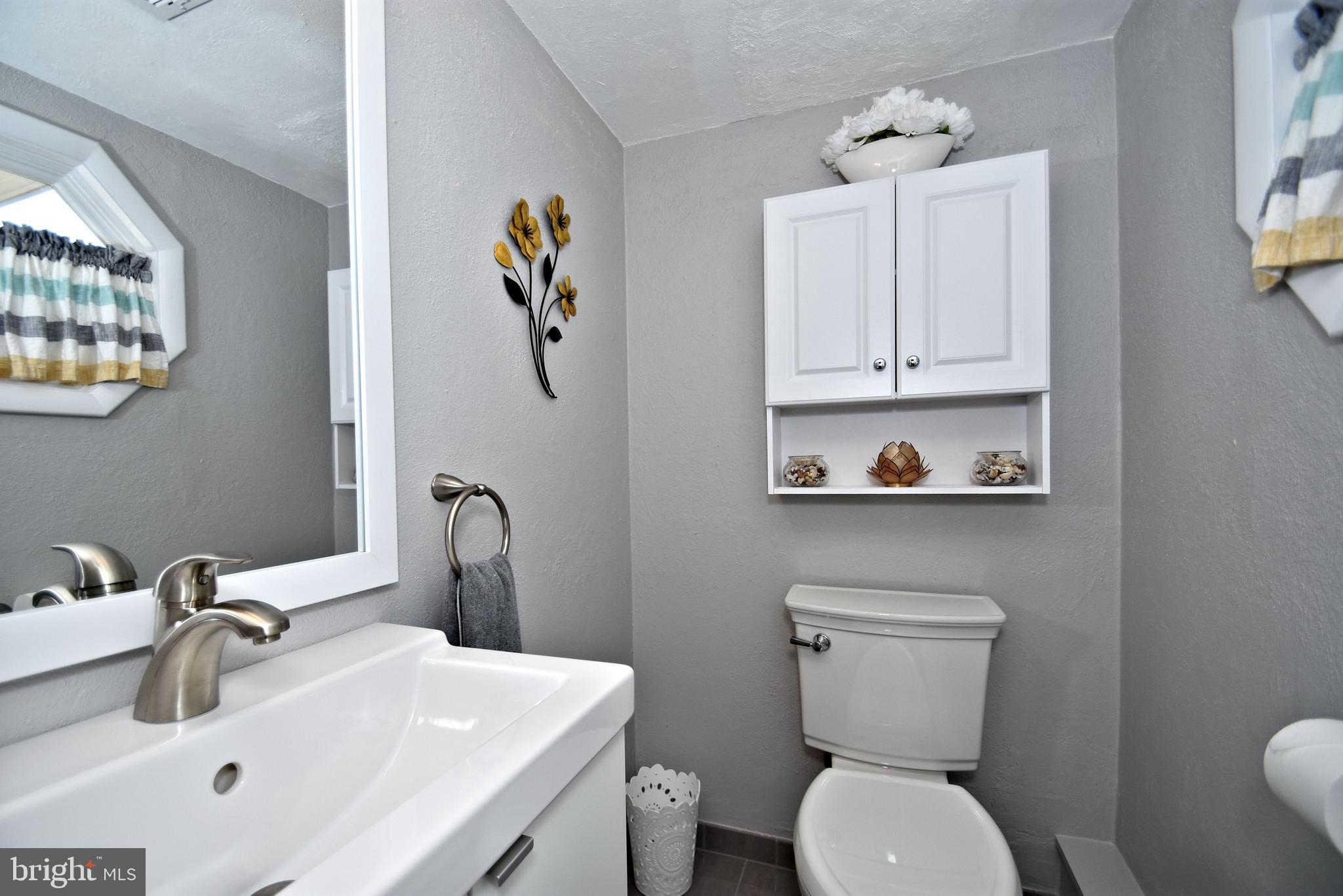 684 Stratford Road Warminster, PA 18974 - Photo 28 of 36 Gallery Image 28