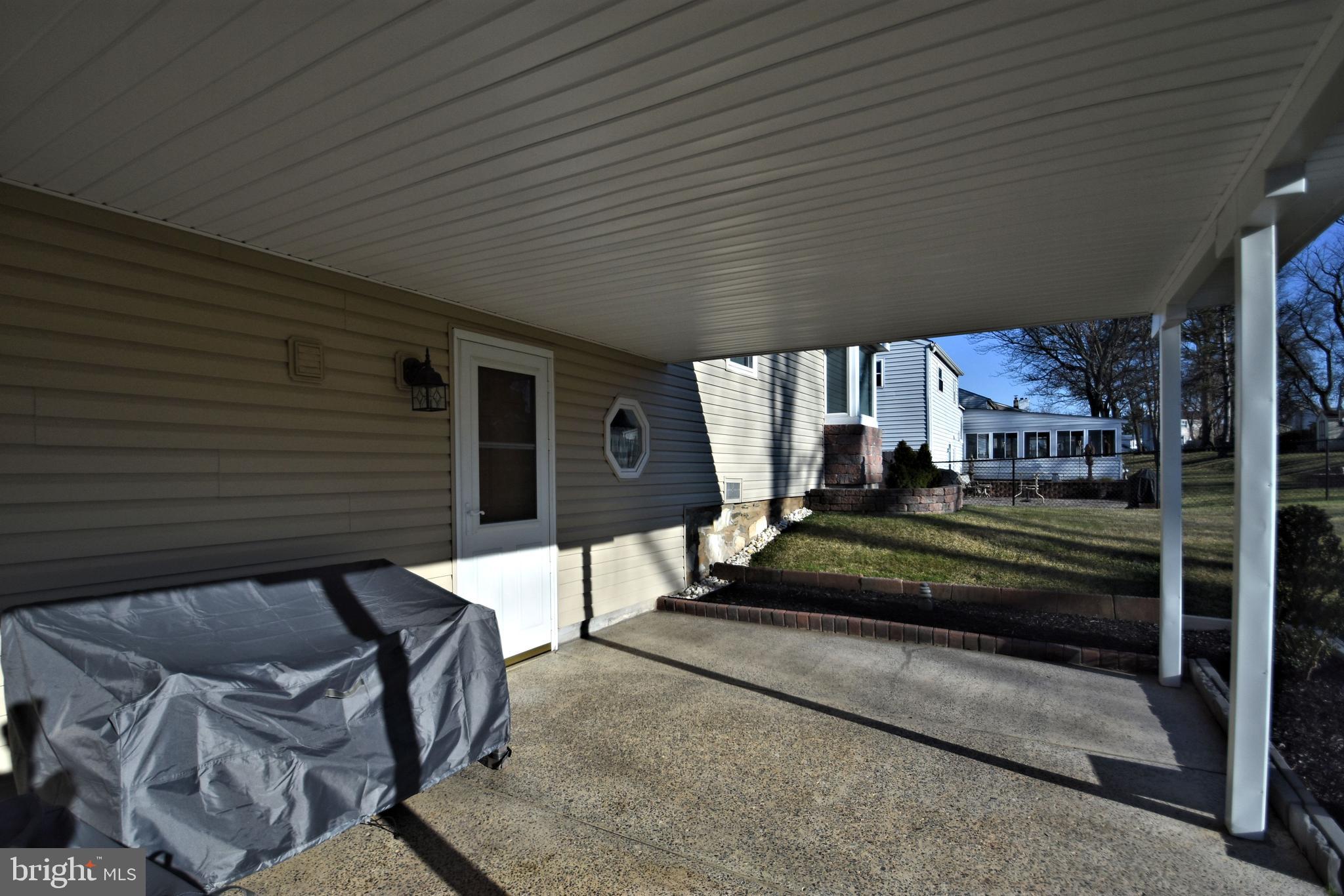 684 Stratford Road Warminster, PA 18974 - Photo 31 of 36 Gallery Image 31