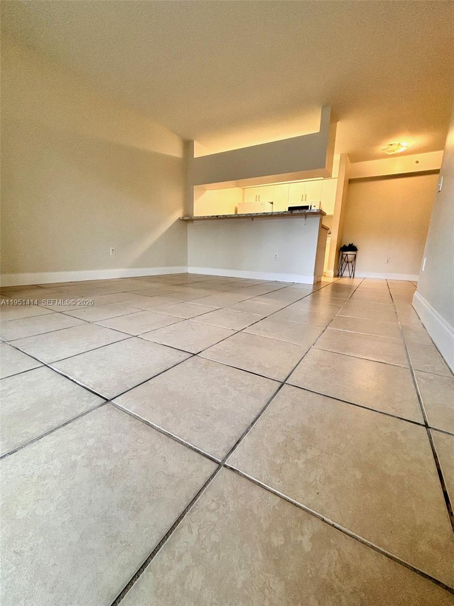 450 South Park Road, Unit 5104 Hollywood, FL 33021 - Photo 11 of 23 a view of a room with an empty space