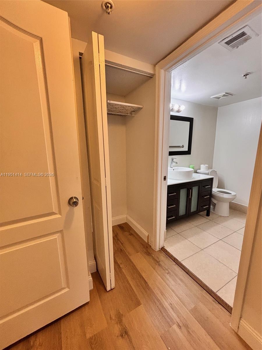 450 South Park Road, Unit 5104 Hollywood, FL 33021 - Photo 12 of 23 a view of kitchen with a sink and a refrigerator