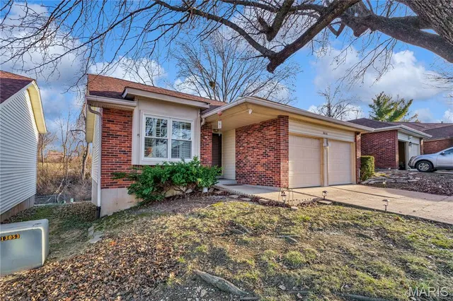 $259,900 | 8616 Glenmont Court, Affton, MO 63123