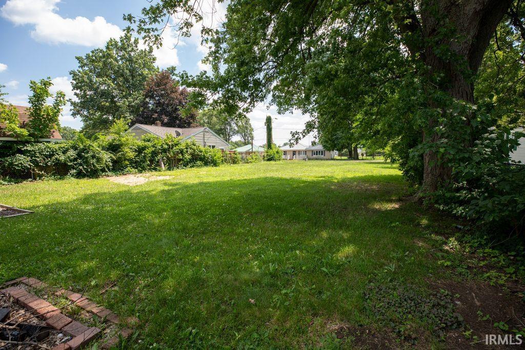 307 Maple Street Walkerton, IN 46574 - Photo 3 of 6