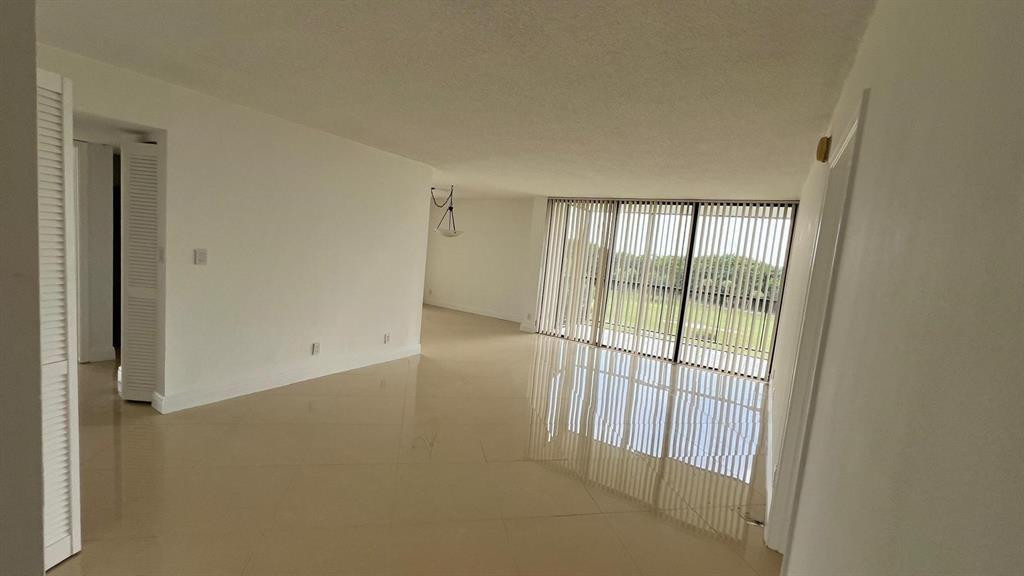 7835 Lakeside Boulevard, Unit 961 Boca Raton, FL 33434 - Photo 2 of 16 Photo 2