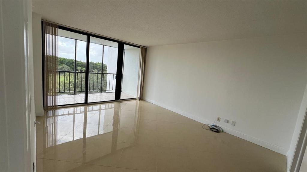 7835 Lakeside Boulevard, Unit 961 Boca Raton, FL 33434 - Photo 8 of 16 GetMedia (8)