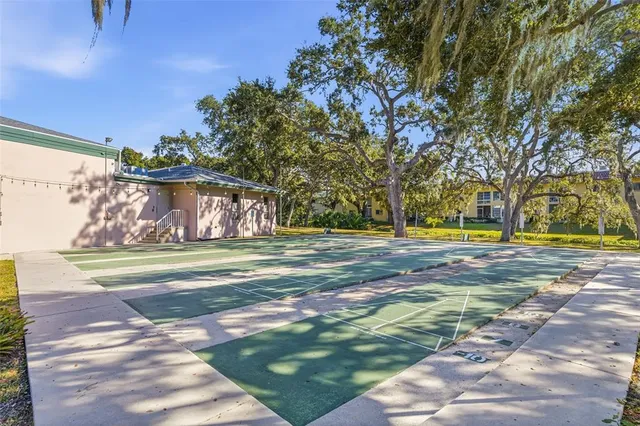 $460,000 | 2423 Rutland Lane, Clearwater, FL 33763