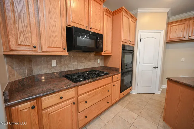 $449,000 | 13294 Old Locke Road, Olive Branch, MS 38654